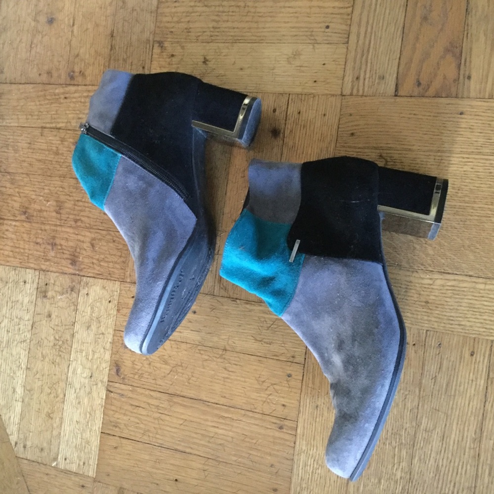 Like-new colorful Beautifeel ankle boots